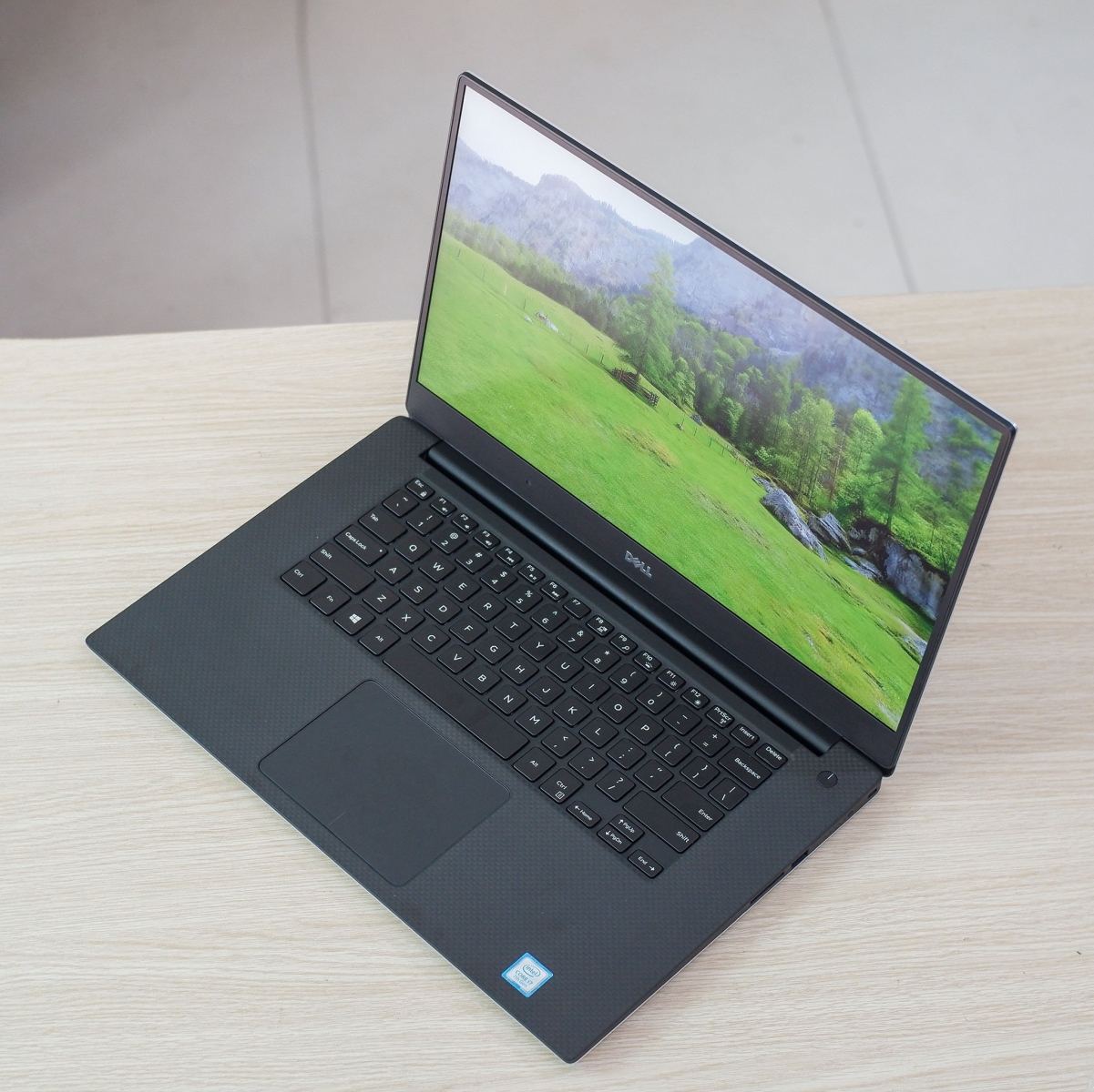 laptop đồ họa giá rẻ dell 5520